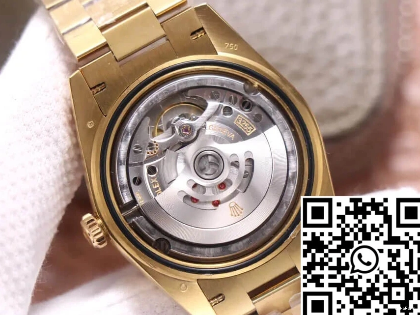 Day-Date EW Dial Factory M228348RBR-0008 Champagne Rolex 1130